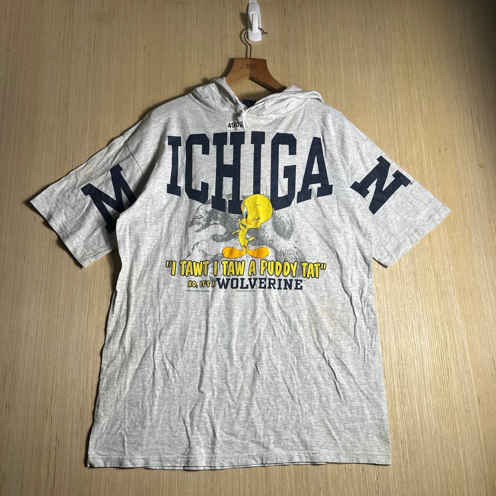 Vintage Michigan Wolverines Tweety Bird Hooded T-Shirt Mens Large Gray USA 90s